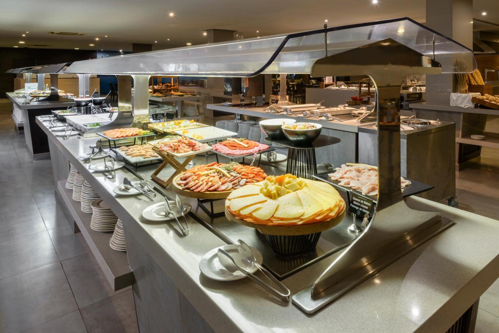 Occidental Menorca (Adults Only) Ξενοδοχείο Punta Prima  Εξωτερικό φωτογραφία
